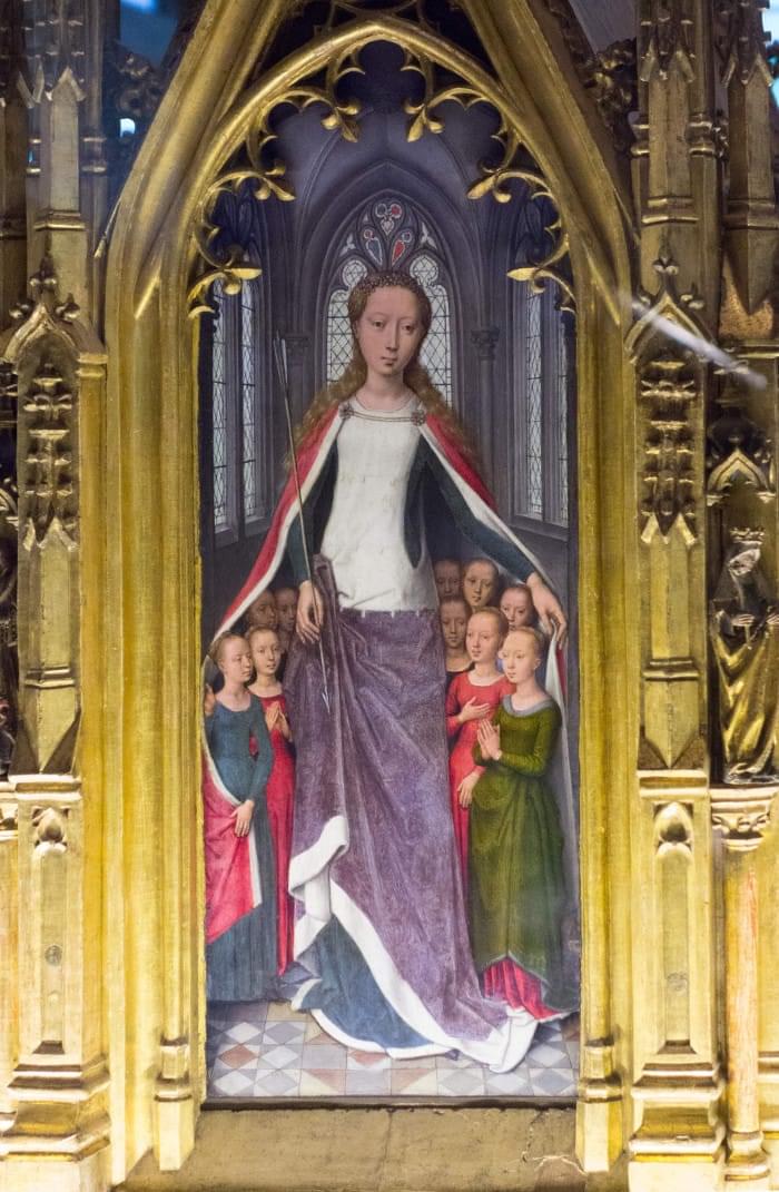 “Sainte Ursule protectrice”, Châsse de Sainte Ursule, Musée Hans Memling, Hôpital Saint-Jean, Bruges (Brugge) “Sainte Ursule protectrice”, Châsse de Sainte Ursule, Musée Hans Memling, Hôpital Saint-Jean, Bruges (Brugge)